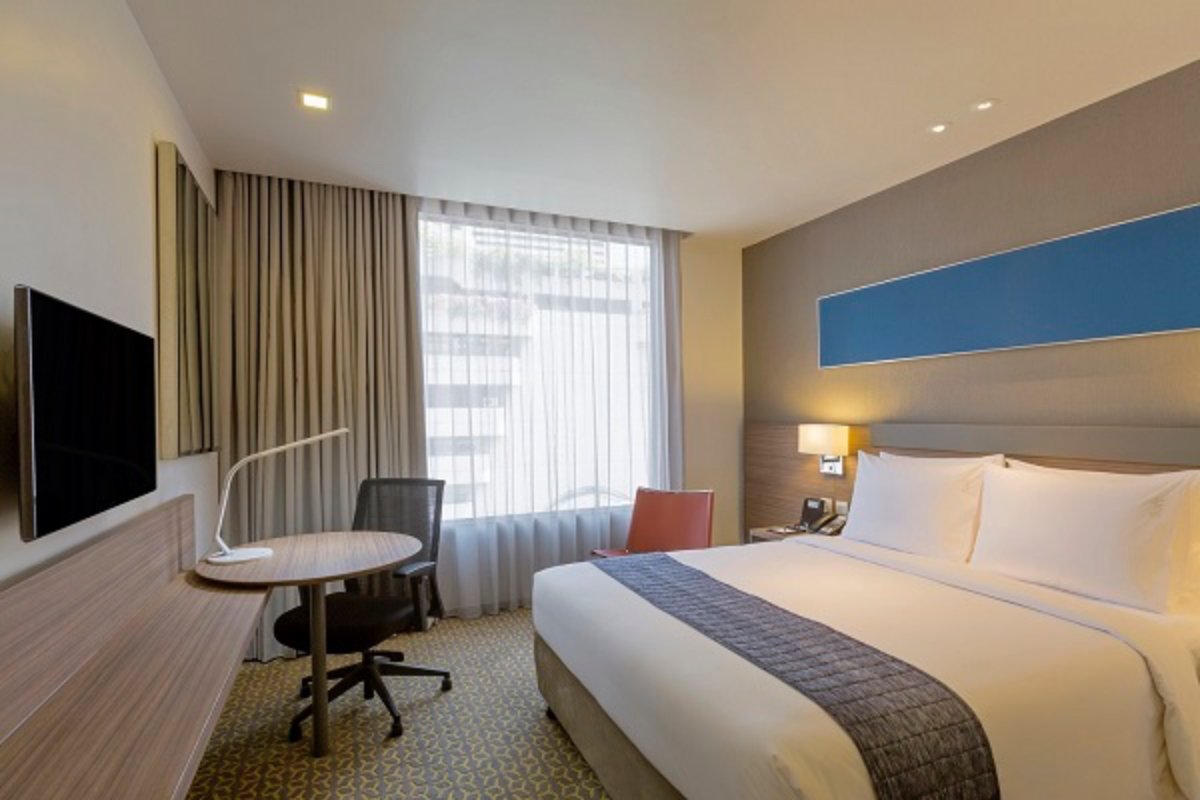 Holiday Inn Express Bangkok Sathorn