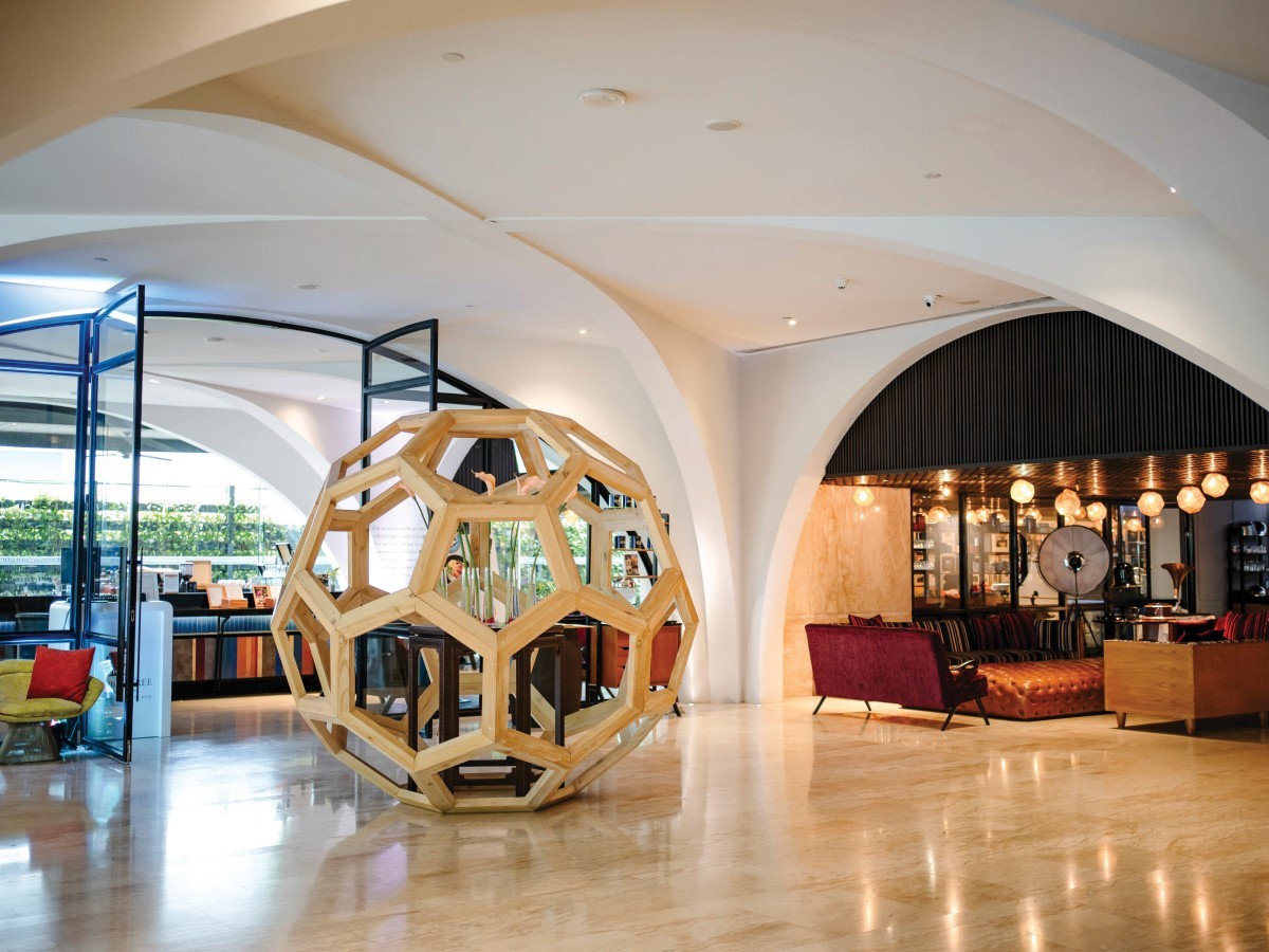 DOUBLETREE BY HILTON SUKHUMVIT