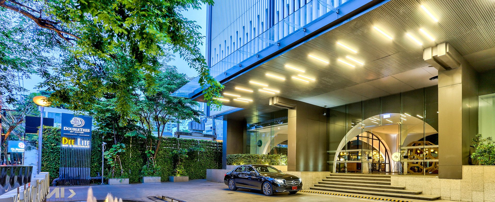 DOUBLETREE BY HILTON SUKHUMVIT BANGKOK