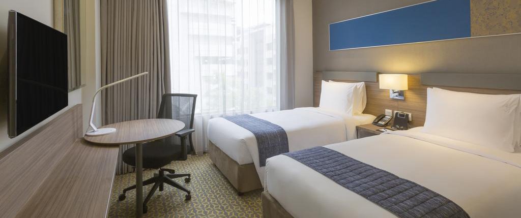 HOLIDAY INN EXPRESS BANGKOK SATHORN