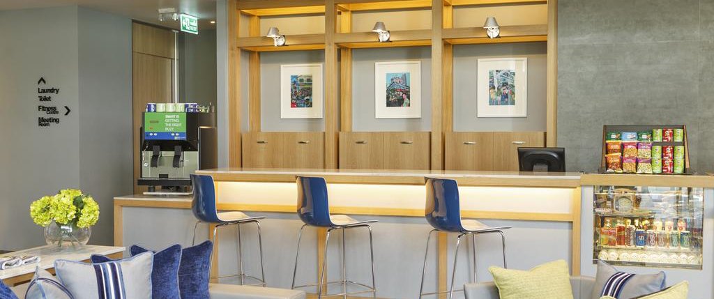 HOLIDAY INN EXPRESS BANGKOK SATHORN